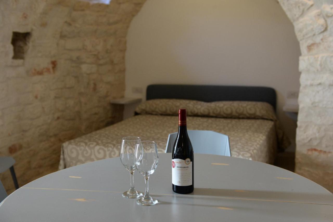 אלברובלו Trullo Vino & Amore מראה חיצוני תמונה
